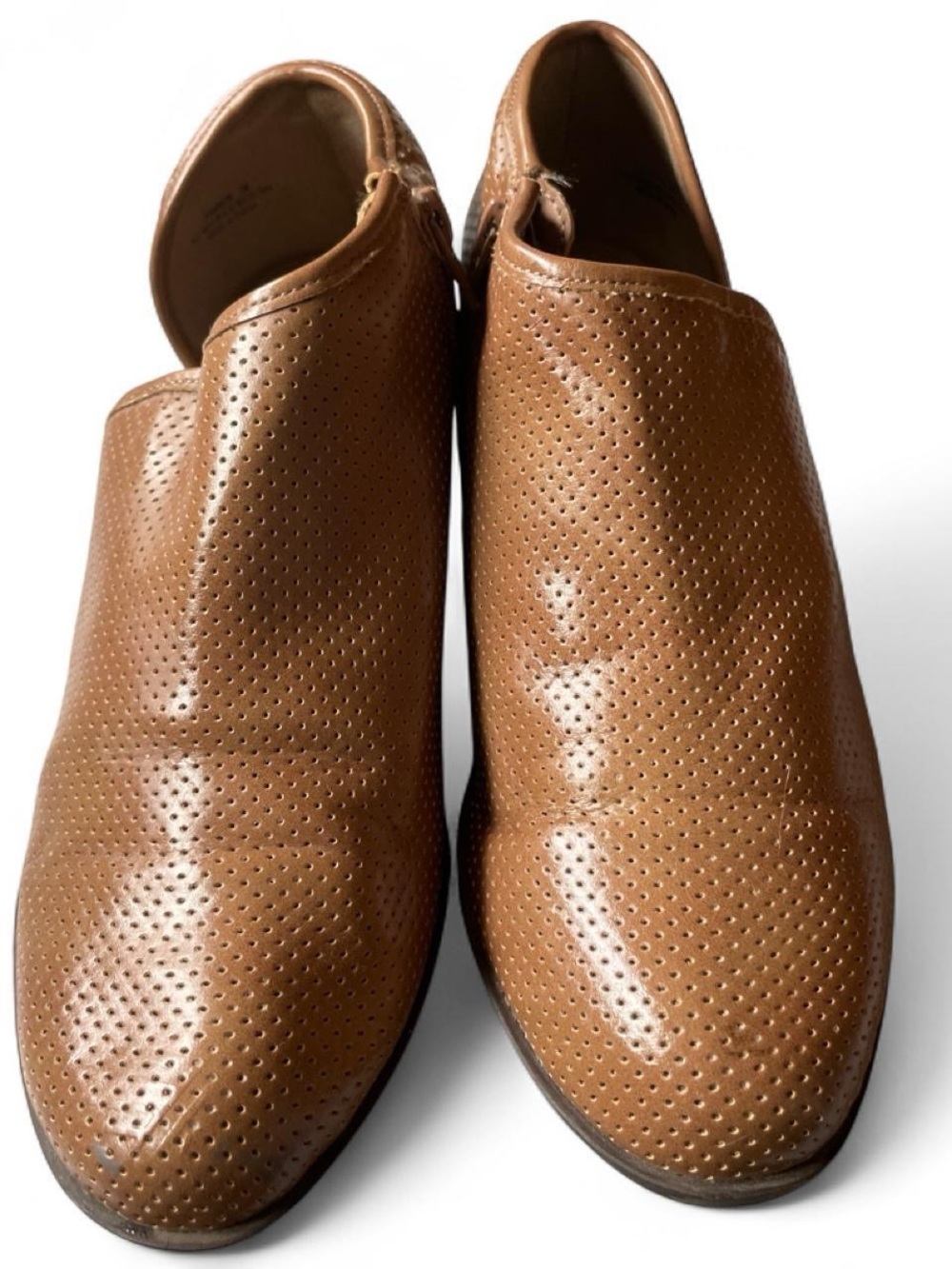 Perforated Slip-On Women's Loafers in Tan